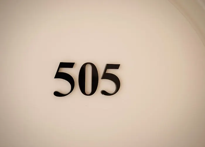 Konukevi Residenza Due Torri Check In Presso Vicolo Cattani 7