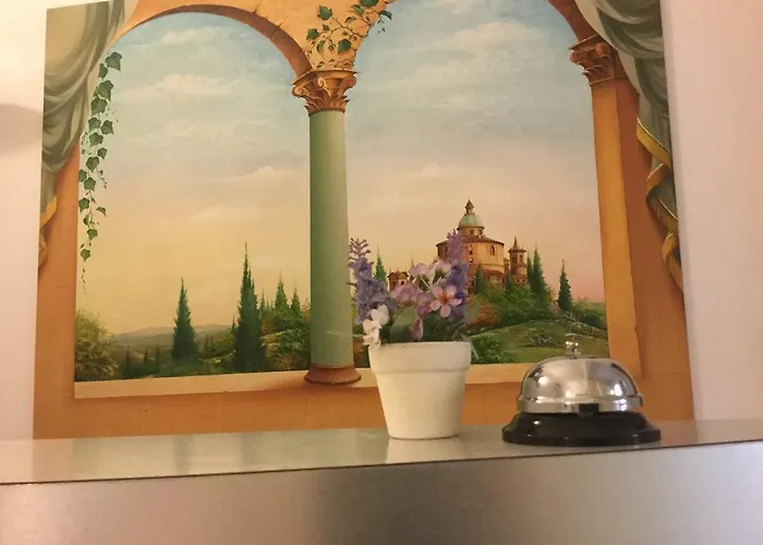 Residenza Due Torri Check In Presso Vicolo Cattani 7 Konukevi Bolonya