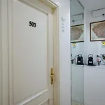 Residenza Due Torri Check In Presso Vicolo Cattani 7 Болонья