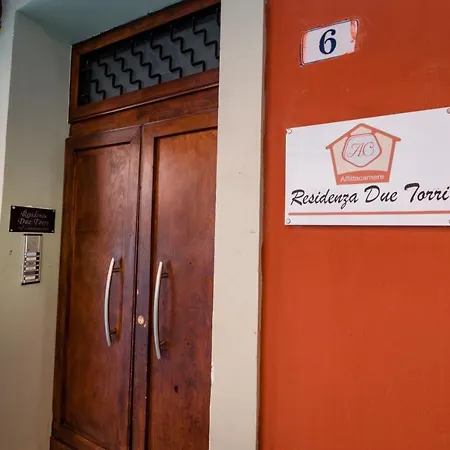 Residenza Due Torri Check In Presso Vicolo Cattani 7 Affittacamere Bologna