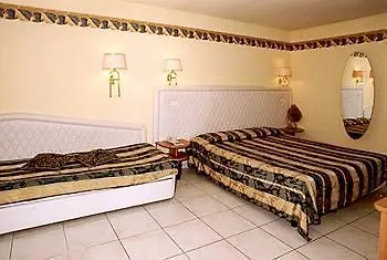 Guest house Residenza Due Torri Check In Presso Vicolo Cattani 7 3*