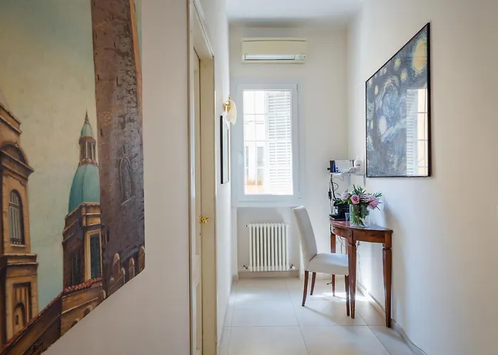 Residenza Due Torri Check In Presso Vicolo Cattani 7 3*