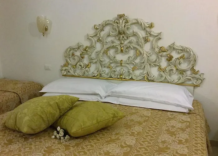 게스트하우스 Residenza Due Torri Check In Presso Vicolo Cattani 7