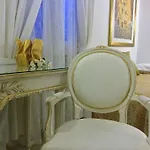 Residenza Due Torri Check In Presso Vicolo Cattani 7 3* Болонья