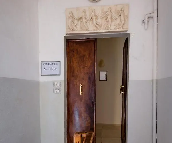 Maison d'hôtes Residenza Due Torri Check In Presso Vicolo Cattani 7 Bologne