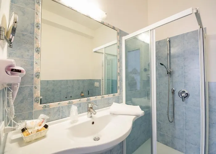 Residenza Due Torri Check In Presso Vicolo Cattani 7